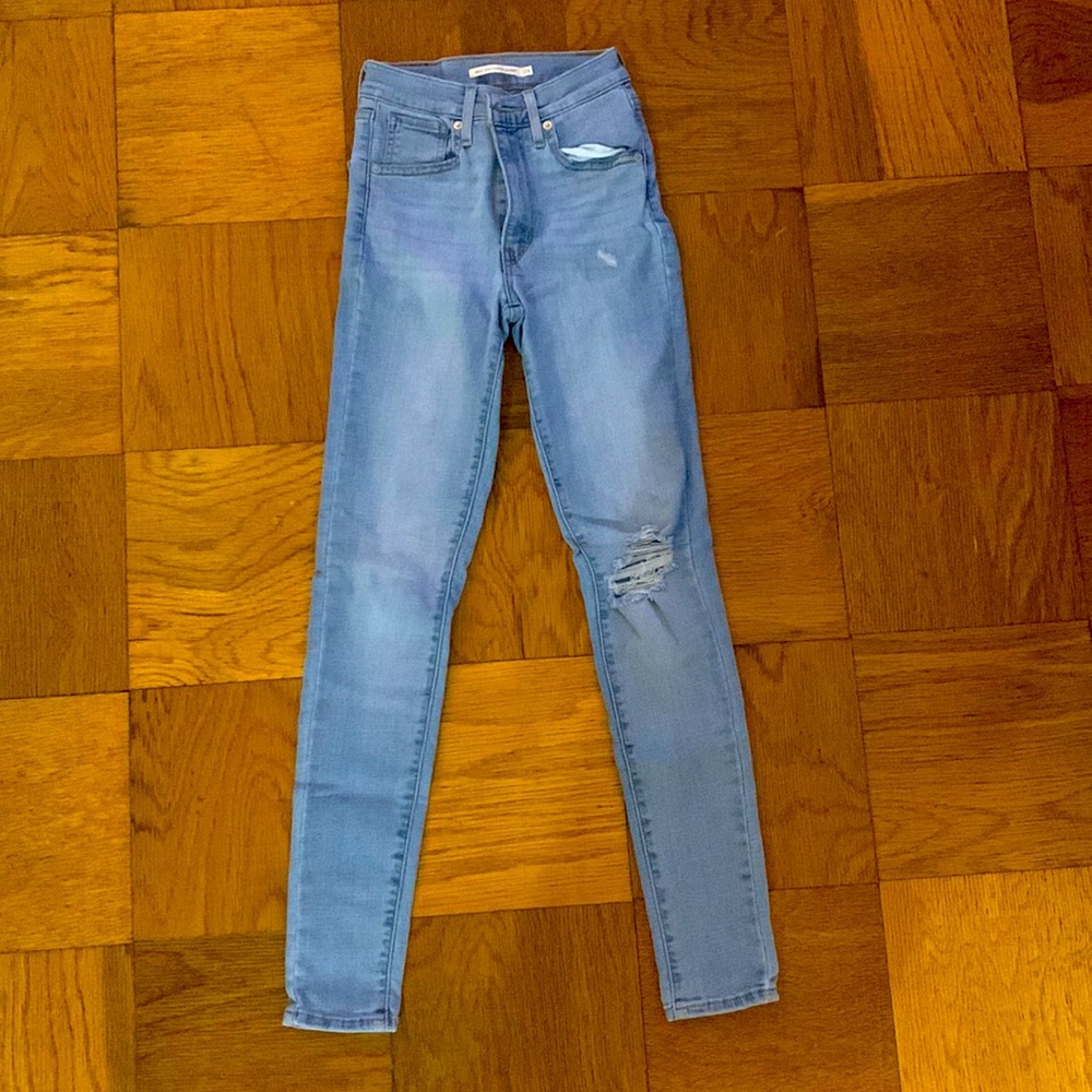 High rise Levi’s